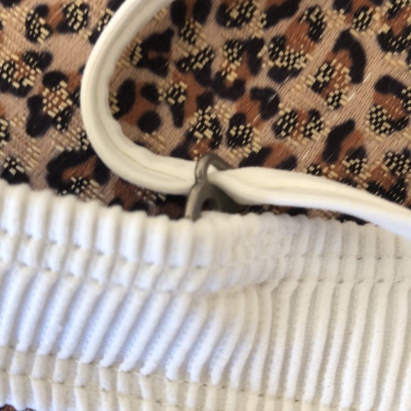 Garage Maillot Swim underwire creamy white bikini bra top - Picture 12 of 16